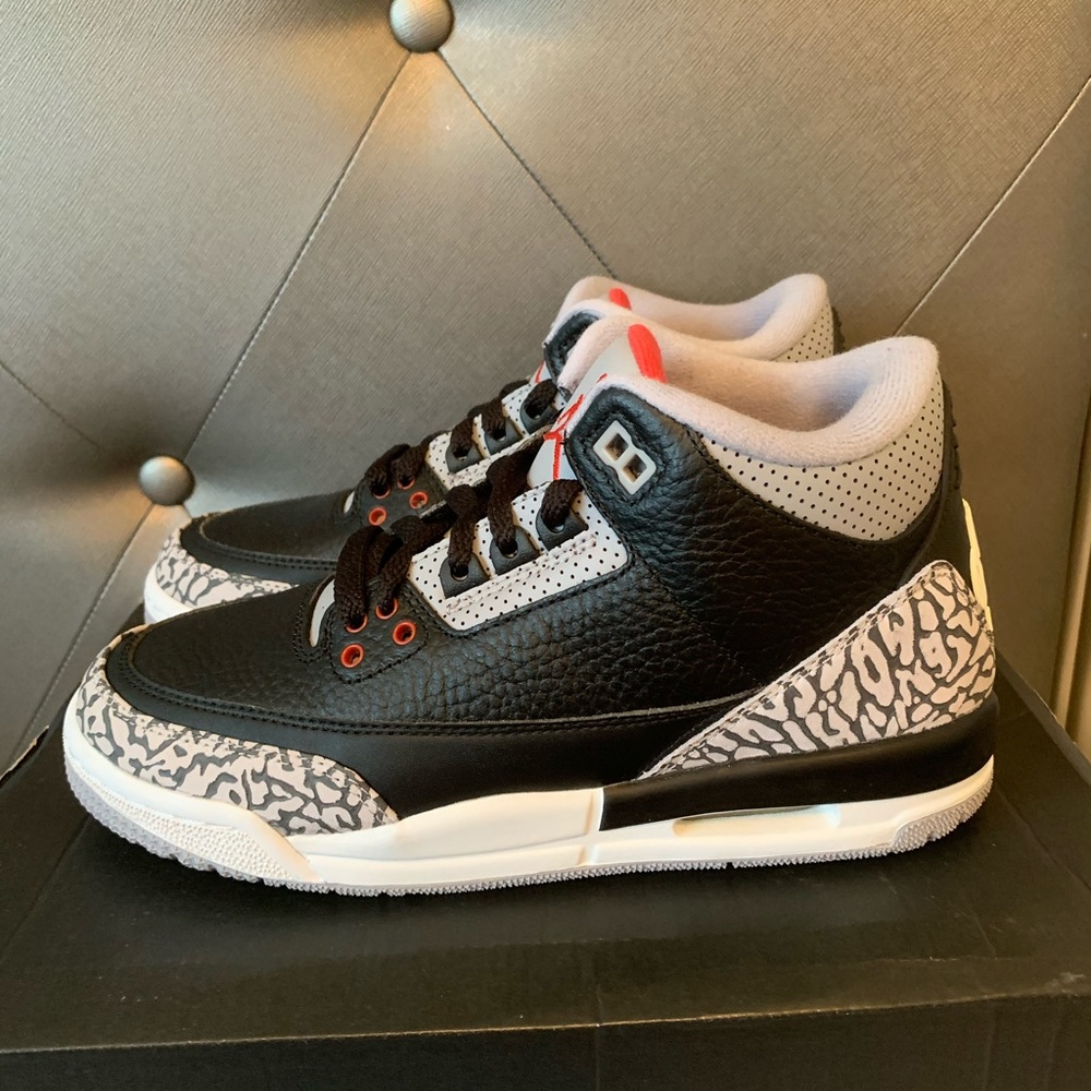 NIB Jordan Retro 3 “Cement”
